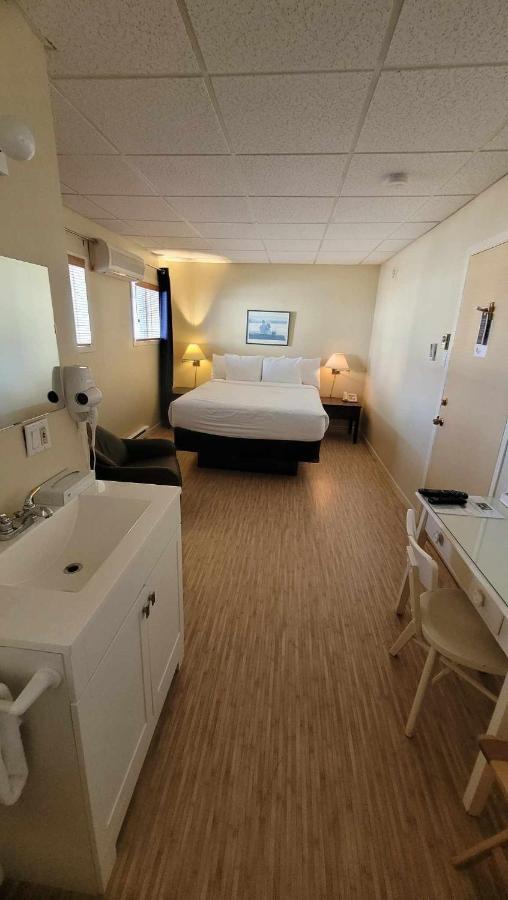 Hotel Aquamer Carleton-sur-Mer Exterior foto